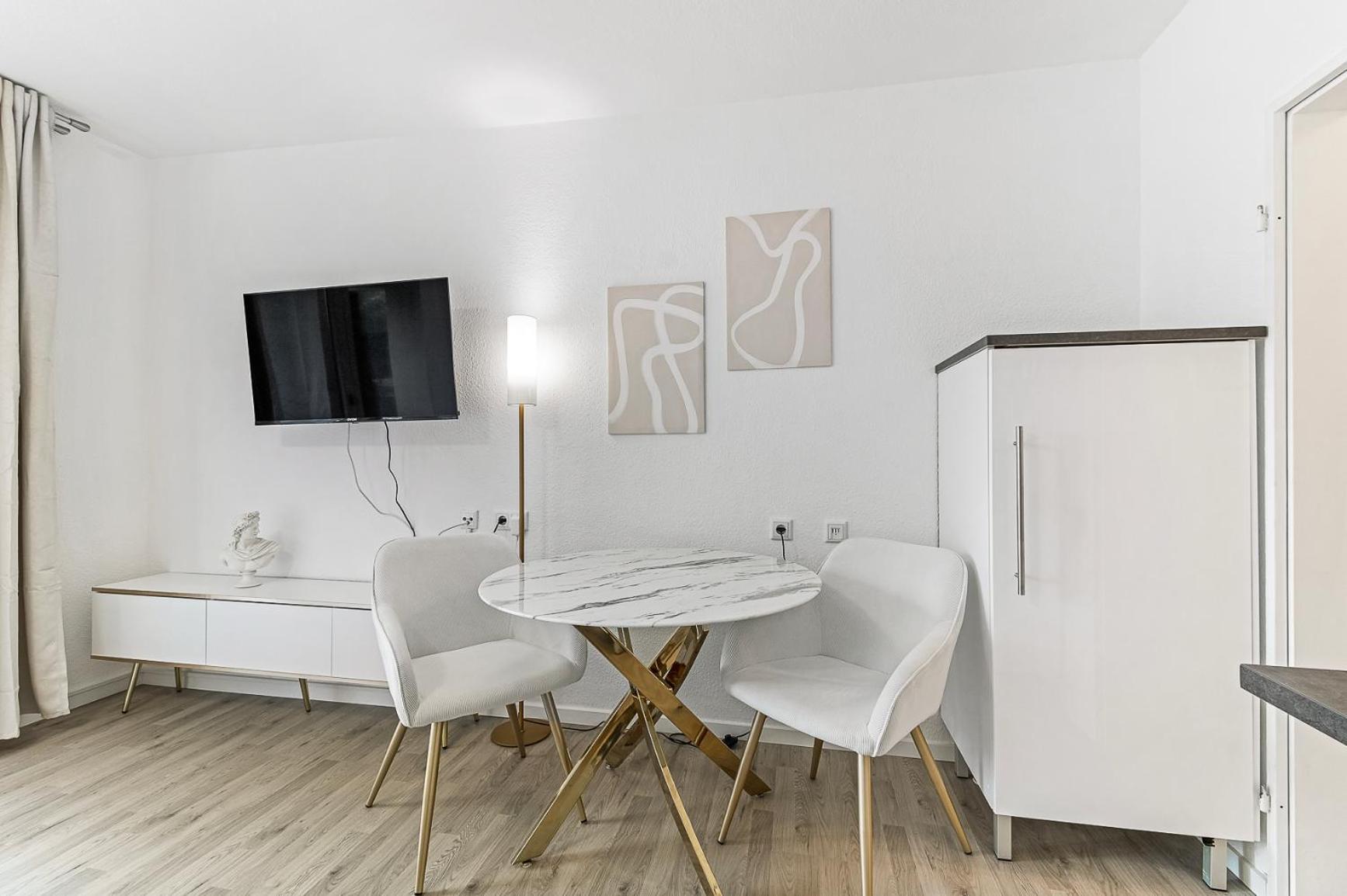 Apartment Cosy - An Skipiste Und Bikepark ヴィンターベルク エクステリア 写真